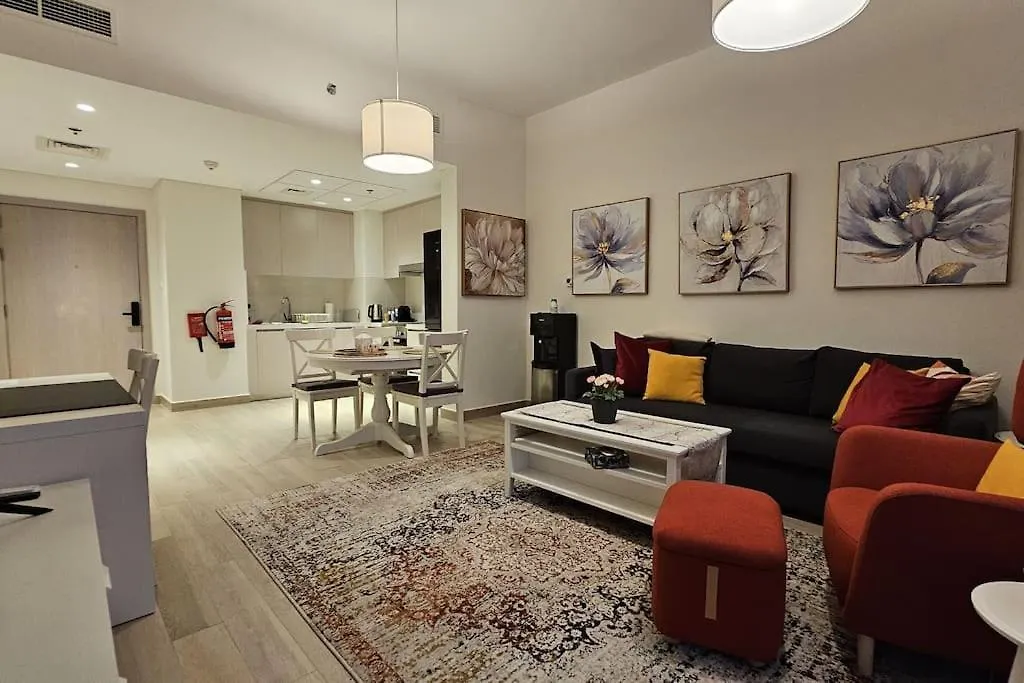 Yas Azure Holiday Home أبو ظبي شقة